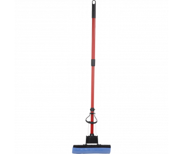 MOP for cleaning with wringer