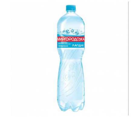 Slightly carbonated water 1.5l Mirgorod