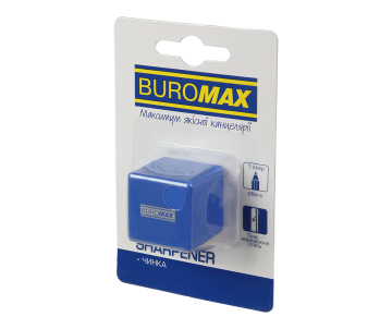 Chinka with the BM 4757-1 container 