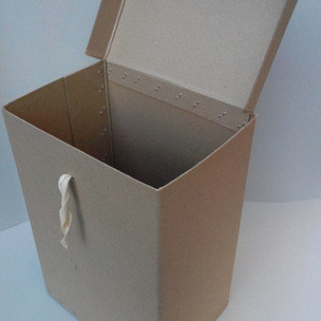 The archive box on the brackets